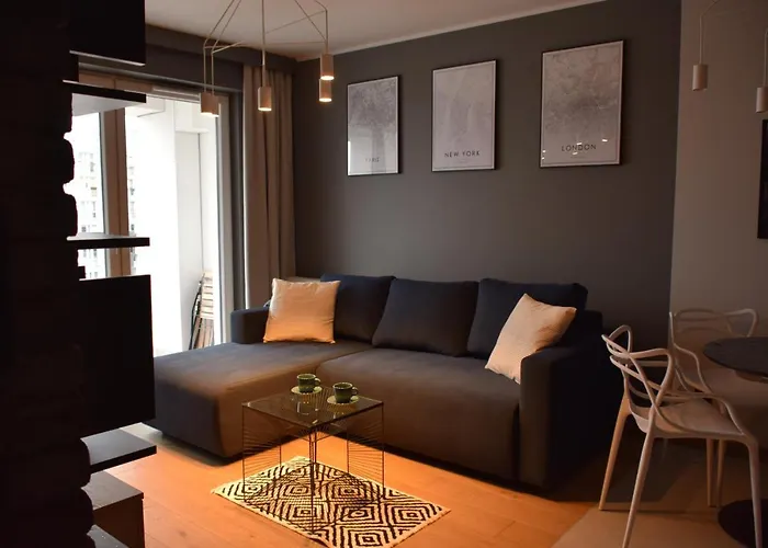 Uroczy Z Widokiem I Darmowym Parkingiem Appartement Poznań