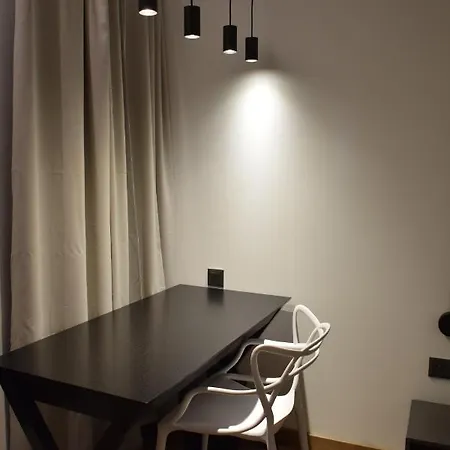 Uroczy Z Widokiem I Darmowym Parkingiem